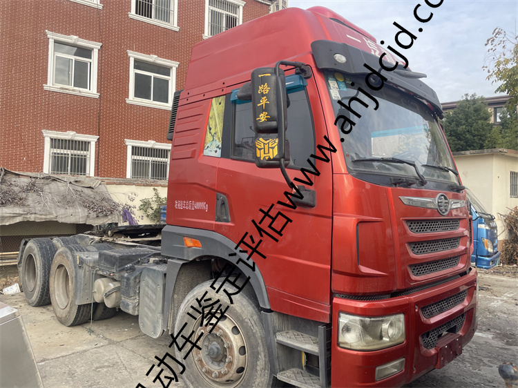 交警查獲一起，機動車套牌案件，刑事立案------車輛唯一性鑒定